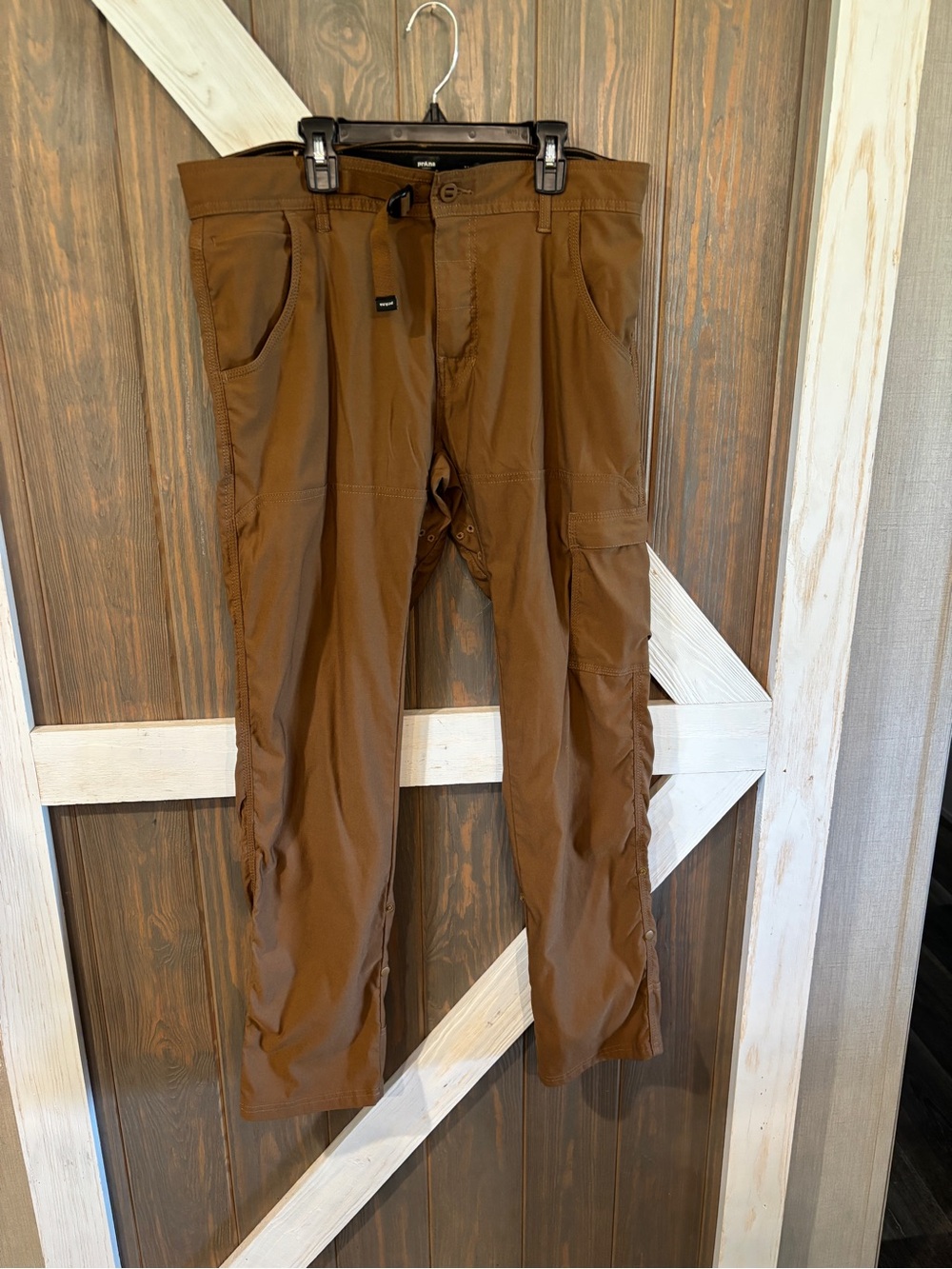 Prana Cargo Pants Men’s Sz 34x32 brown Slim Fit